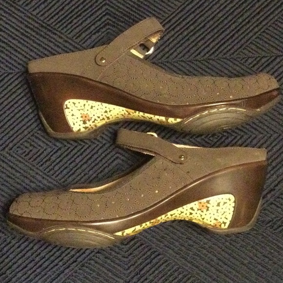 J-41 AdventureOn Jasper 10 brown leather slip on Mary Jane clogs for women - Picture 4 of 6